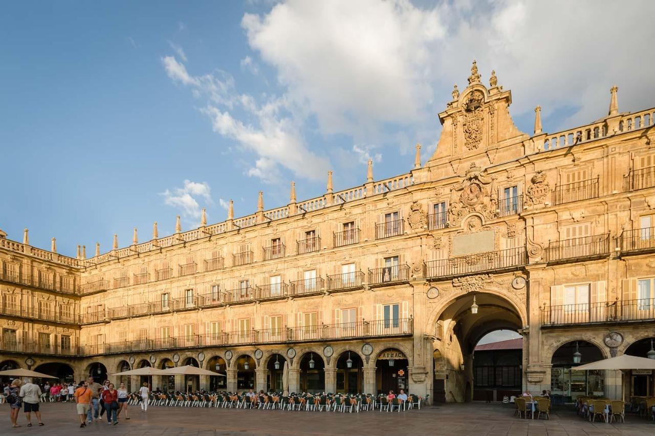 Salamanca Luxury Plaza Hotel Exterior photo