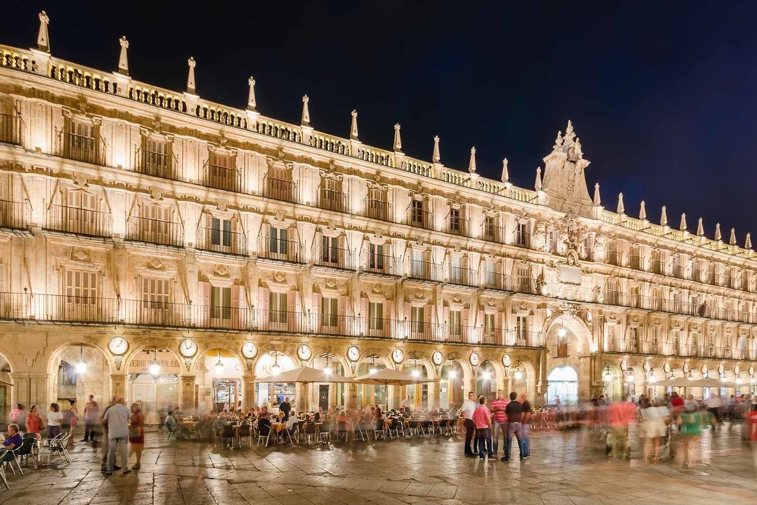 Salamanca Luxury Plaza Hotel Exterior photo